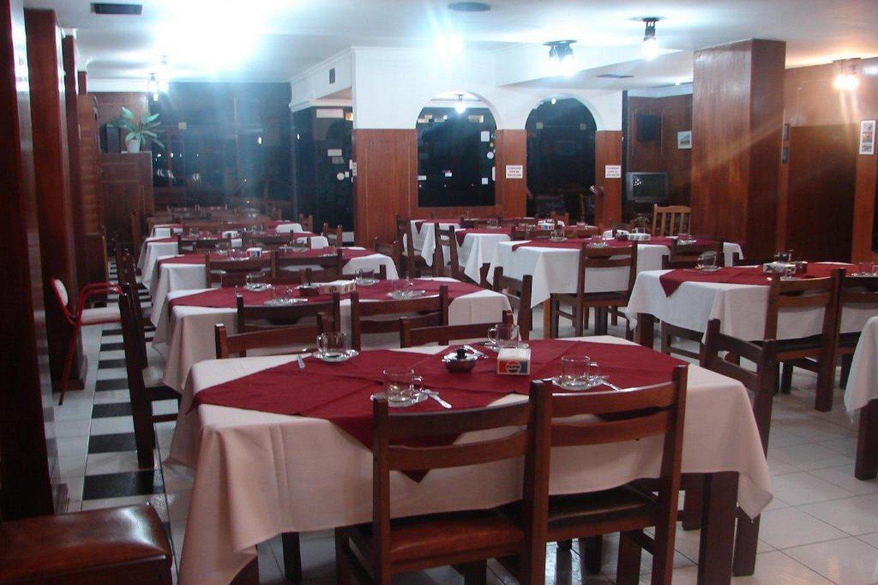 Cheltum Hotel Trelew Exterior foto